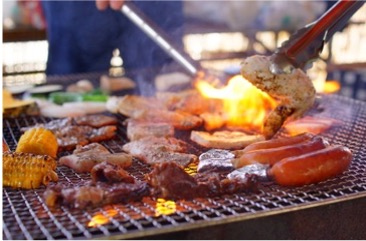 夕食はBBQ